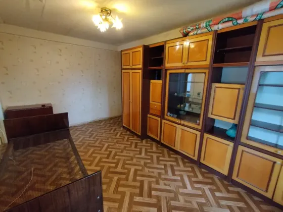 Продам 3 комнатную квартиру ул. Зверькова г. Донецк Донецк