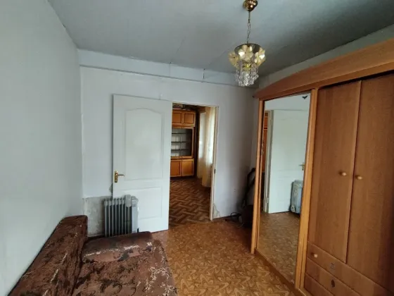Продам 3 комнатную квартиру ул. Зверькова г. Донецк Донецк
