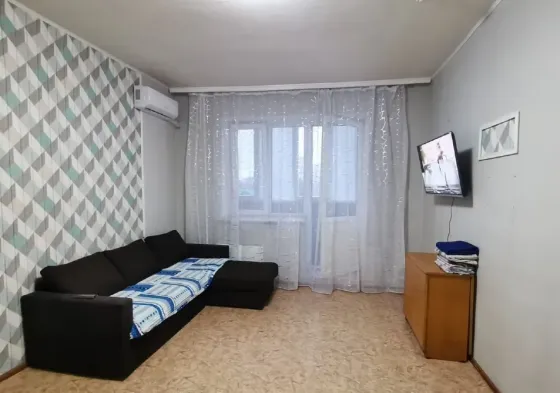 1кк квартира в куйбышевском районе у аквапарка. Донецк