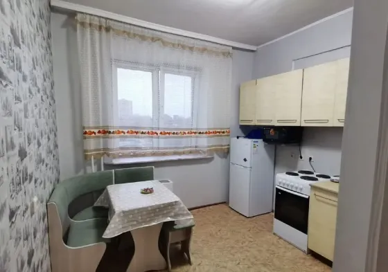 1кк квартира в куйбышевском районе у аквапарка. Донецк