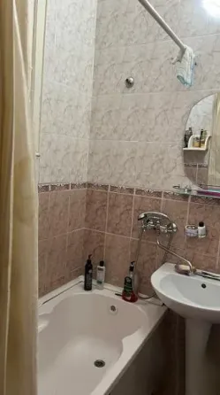 3 к кв 66м2 2\2 макеевка горняцкий рн пос. ленина (ор-р школа 86) Макеевка