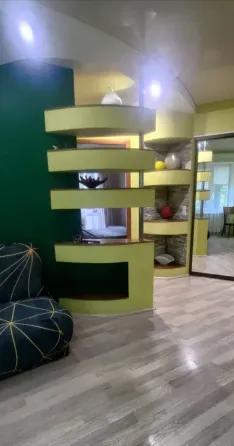 3 ком.кв.Строителей 83а Мариуполь