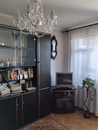 Продам 2 комнатную квартиру Мирный Донецк