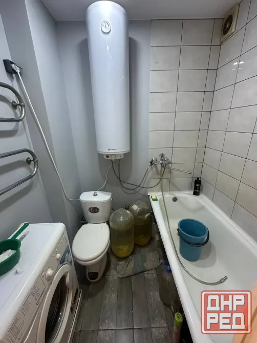 1-комнатная квартира,32м2,2/5,Ворошиловский р-н,Набережная,кафе Ракушка.Цена 5млн Донецк - изображение 6