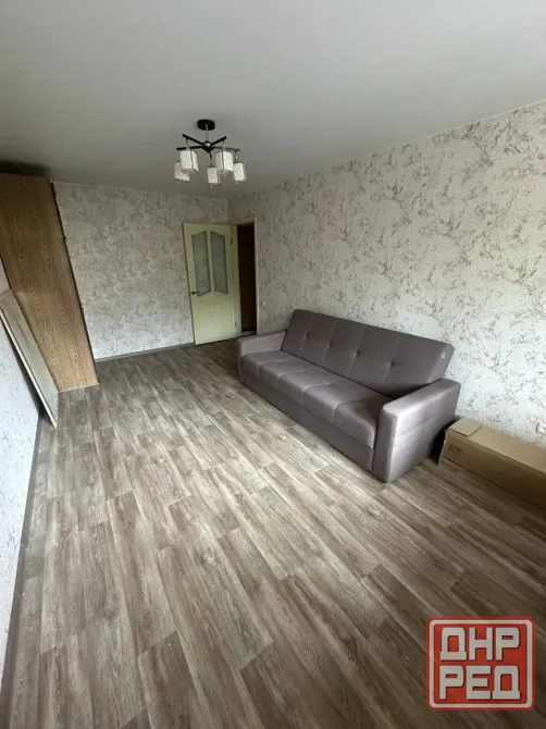 1-комнатная квартира,32м2,2/5,Ворошиловский р-н,Набережная,кафе Ракушка.Цена 5млн Донецк - изображение 4