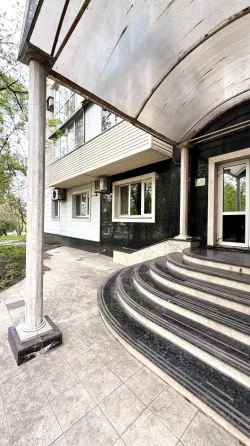 Продажа коммерческого помещения. 150м2. Центр Донецка. Донецк