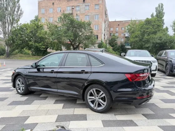 VOLKSWAGEN JETTA Донецк