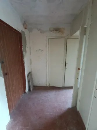 Продам однокомнатную квартиру мкрн Зелёный Макеевка