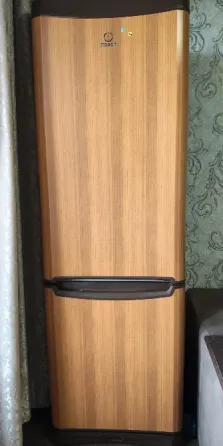 Холодильник indesit Донецк