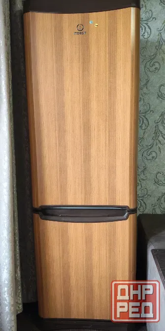 Холодильник indesit Донецк - изображение 1