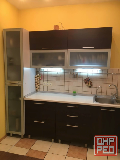 Продам 3-х комнатную квартиру в центре г. Харцызска. Индивидуальное отопление. Собственник. Харцызск - изображение 1