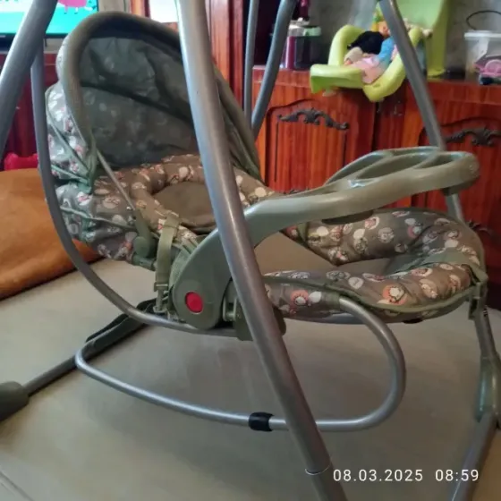 Продам шезлонг детский Донецк