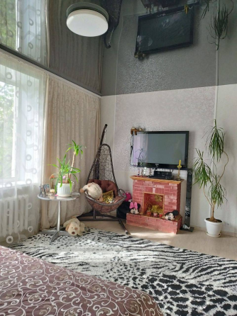 3-комнатная квартира в центре Донецк