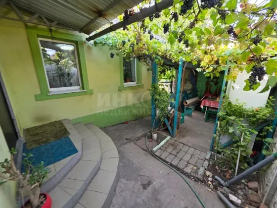 Дом 67м2 рн. 11-й Поликлиники Центр Города Луганск