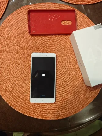 Redmi Note 4x 3/32 золотистый и синий 2шт. Донецк
