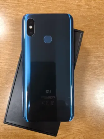 Xiaomi Mi 8 6/64 синий Донецк