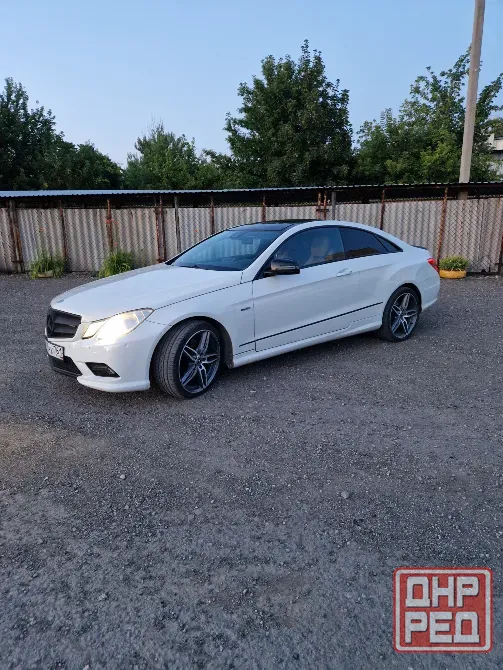 Mercedes-Benz E-класс 1.8 AT, 2011 Макеевка - изображение 3