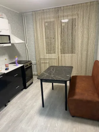 Сдам квартиру в центре Донецка. Донецк