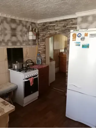 Продам 4 к. квартиру на земле Ленинский р-н Донецк