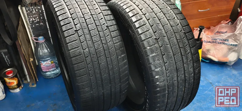 Продам 2 зимнии шины R20 Донецк - изображение 1
