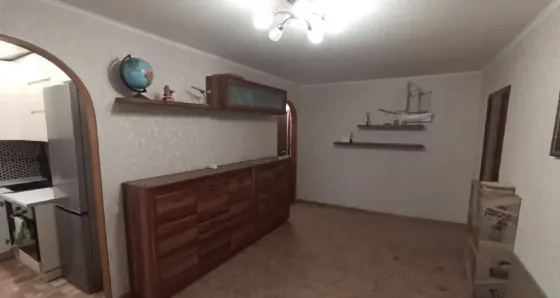 Продам 2х ком Большая Магистральная Донецк