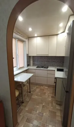 Продам 2х ком Большая Магистральная Донецк