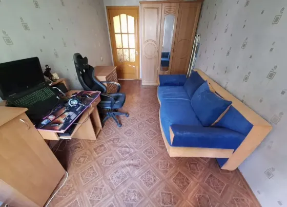 Продам 2х ком Киевский район Шахтерская площадь Донецк