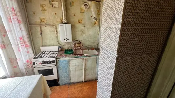 Продам 2ком Макаронка, пр. Ильича Донецк