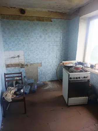 Продам 2ком Ильича 85 Донецк