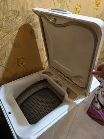 Продам стиральную машинку Макеевка