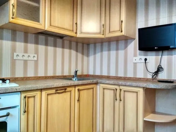 сдаётся 1к квартира улица петровского 105а. Донецк