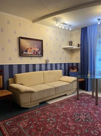 Продам 4к кв. Мирный с а.о. Луганск