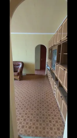 Продам 3х-комнатную. Три пять .Баракат. Макеевка