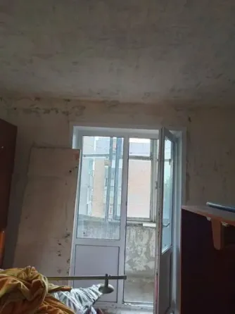 1 к кв 31м2 8\9 макеевка червоногвардейский рн (мкрн калинино) 1.5 млн Макеевка