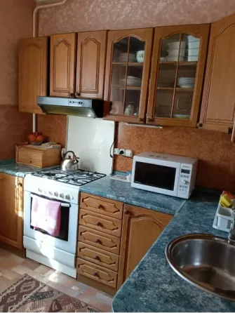 Продам 3 к. квартиру 2/9 м-н Широкий ул. Шутова Донецк