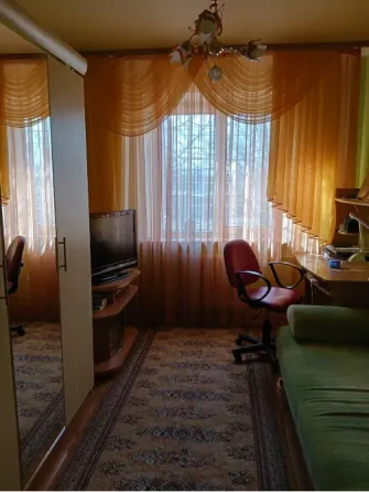 Продам 3 к. квартиру 2/9 м-н Широкий ул. Шутова Донецк