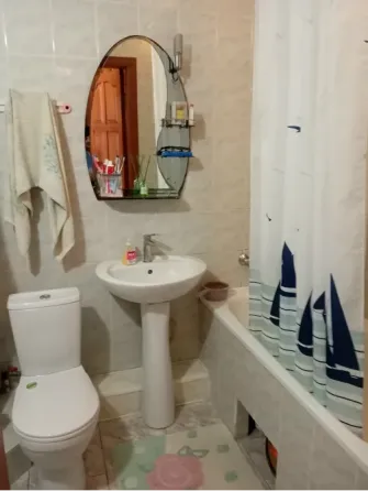 Продам 3 к. квартиру 2/9 м-н Широкий ул. Шутова Донецк