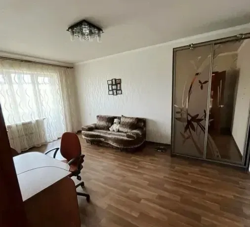 Продам 1к.кв. Ленинский р-н. мкр. Боссе. Ориентир Рынок Боссе. ул Пухова. Донецк