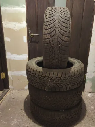 Продам покрышки HANKOOK R17 215|55 Донецк