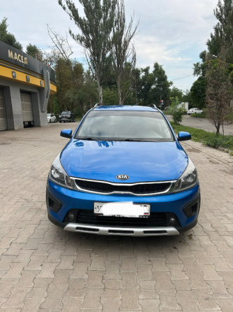 Продам автомобиль Донецк