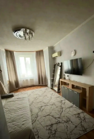 Продам 2х комнатную квартиру в центре (г. Макеевка, 12 линия) Макеевка