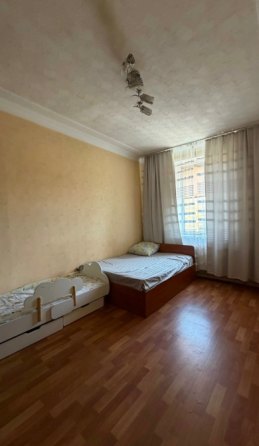 Продам 2х комнатную квартиру в центре (г. Макеевка, 12 линия) Макеевка
