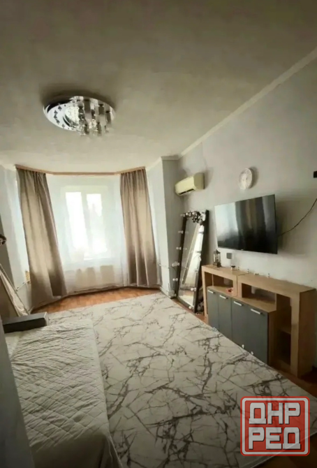 Продам 2х комнатную квартиру в центре (г. Макеевка, 12 линия) Макеевка - изображение 1