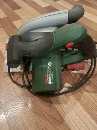 Продаётся циркулярная дисковая пила Bosch Макеевка