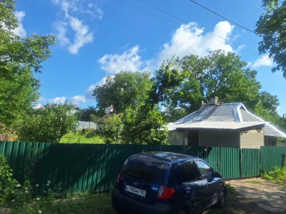 Дом в тихом месте в черте города Донецк