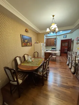 Просторная 4-к квартира 150 м² в Ворошиловском районе Донецк