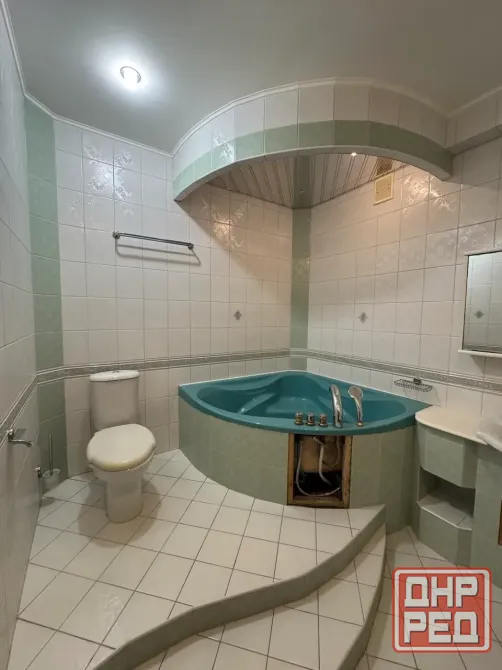Просторная 4-к квартира 150 м² в Ворошиловском районе Донецк - изображение 8