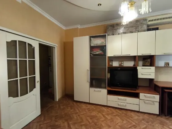 Продажа 2 к квартиры в центре Донецк