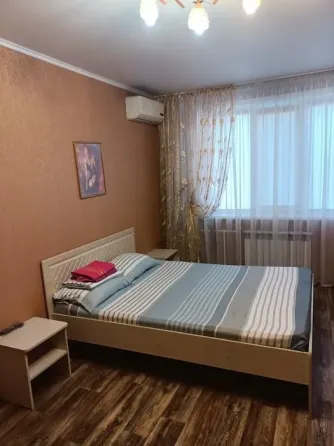 сдаётся однокомнатная квартира по адресу проспект ильича, 29. Донецк