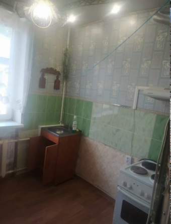 Продажа 2-х комнатной квартиры г.Макеевка, Червоногвардейский р-н, ул.Черепановых, ор. 12 магазин Макеевка